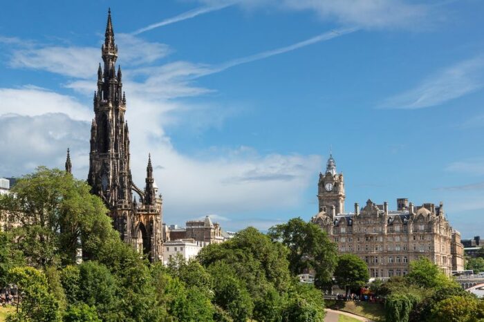 MORE WORKERS ARE INTERESTED IN MOVING TO EDINBURGH FOR OVERALL QUALITY OF LIVING