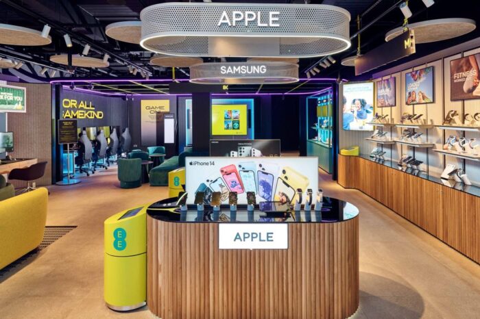 EE Experience Store has been launched in Cardiff
