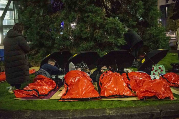 £25,000 raised as 75 people bed down on Leeds street for charity sleep-out