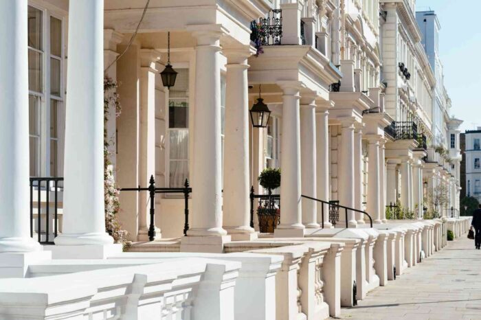 Law senior partner secures £5.1m mortgage for prime Central London home with Henry Dannell
